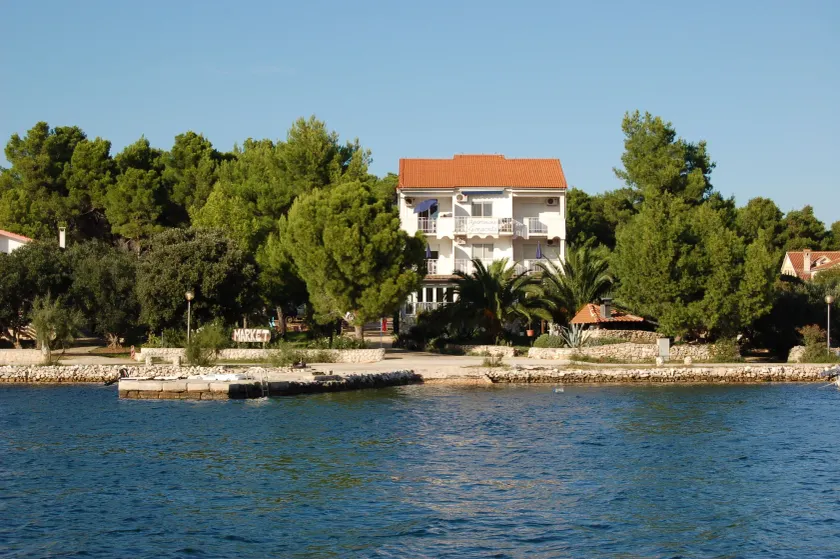 Gorgonia Apartments & Suites - Image 1