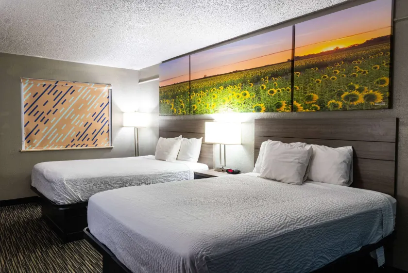 Days Inn by Wyndham N.W. Medical Center - Image 1