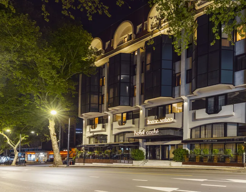 Costé Hotel - Image 1
