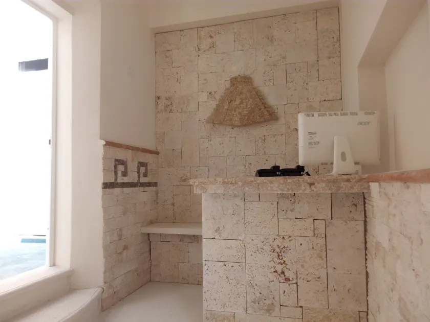 Mayab Suites Hotel - Image 1
