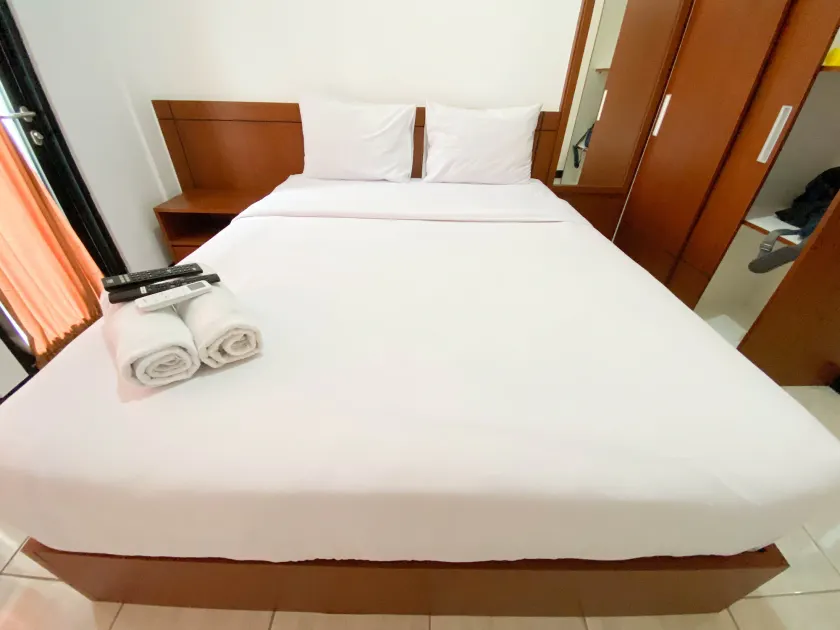 Cozy Stay Studio Cordova Edupartment Semarang Apartment By Travelio - Room