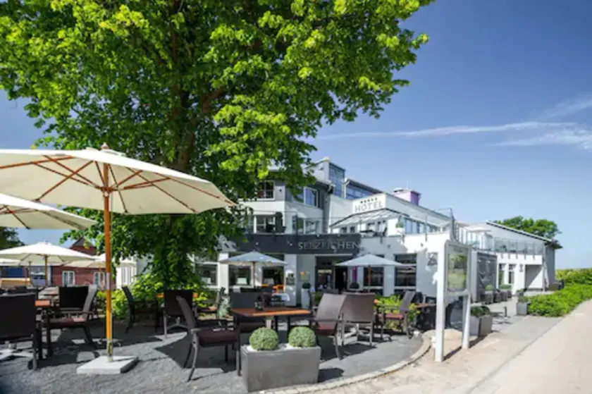 Hotel Künstlerquartier Seezeichen - Image 1