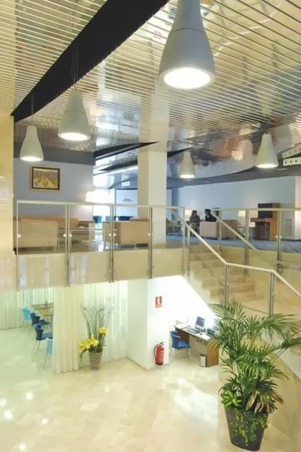 Sercotel Murrieta - Lobby