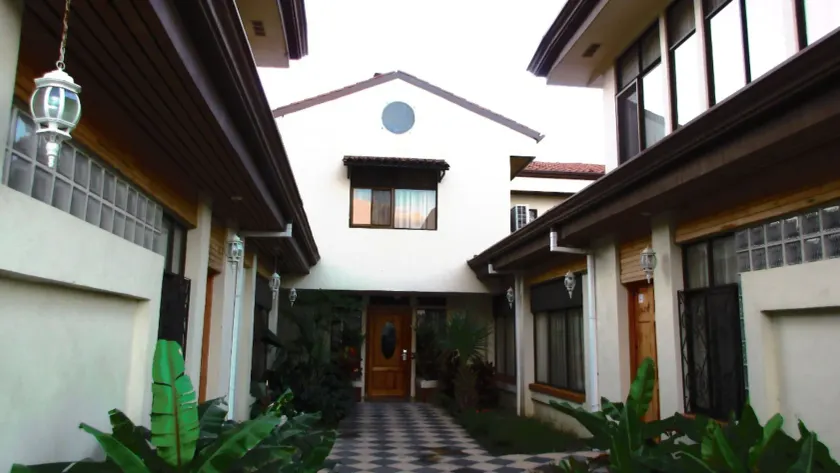 Apartotel Don Francisco - Image 1