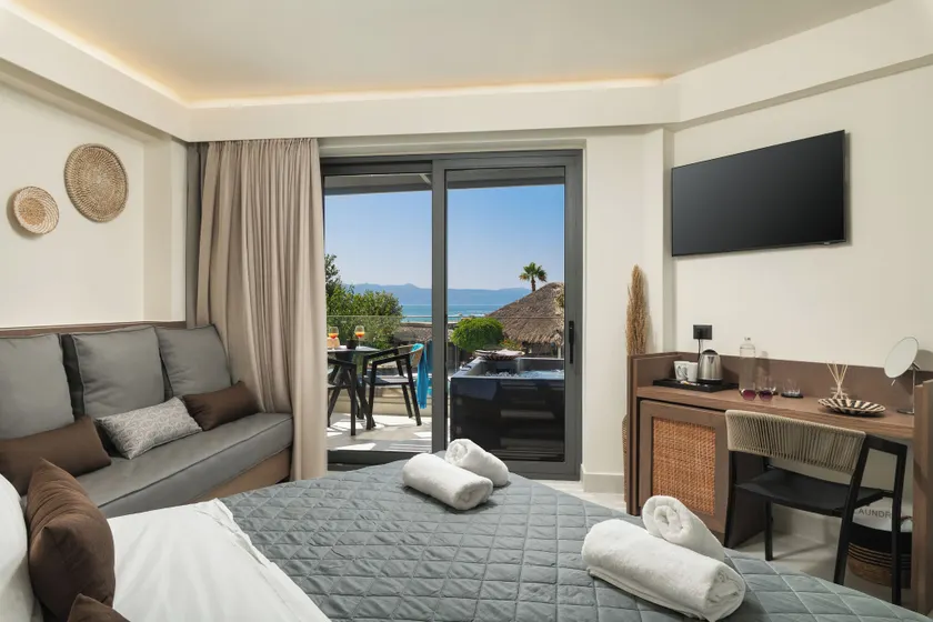 Elia Agia Marina Hotel - Image 1