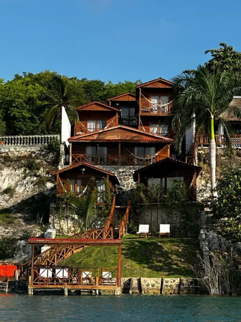 Hotel Maria Isabel Bacalar - Image 1