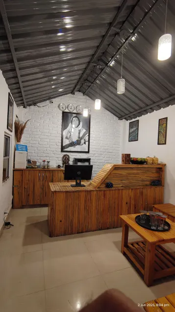 Kumaoni Karavan Camps Resort - Rezeption