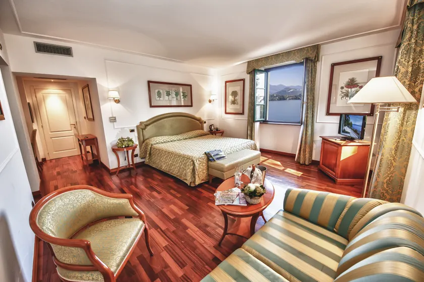 Relais Casali della Cisterna - Image 1