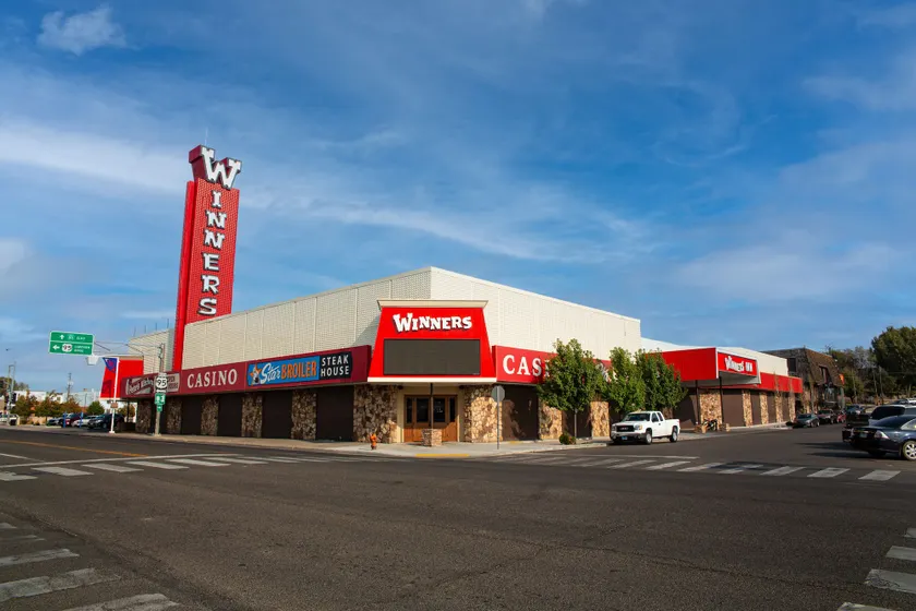 Winners Inn Casino - Image 1