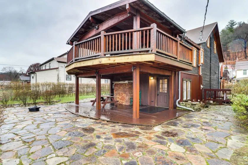 Charming & Historic Home w/ Lehigh River View - Image 1