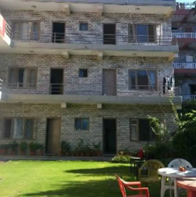 Hotel Lotus Inn - Image 1