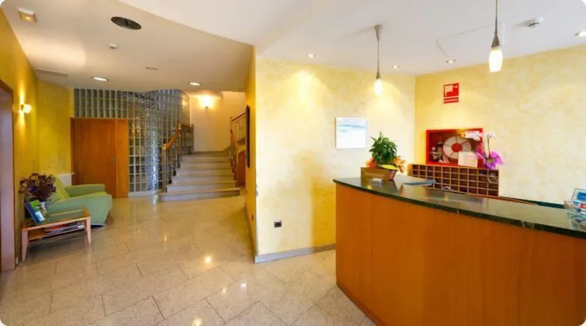 Hotel Florida - Image 1
