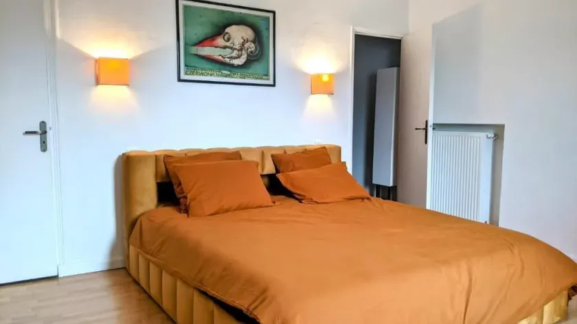 Chambre Voltaire ou Chambre Beckett, terrasse en bord de Sorgue - Room