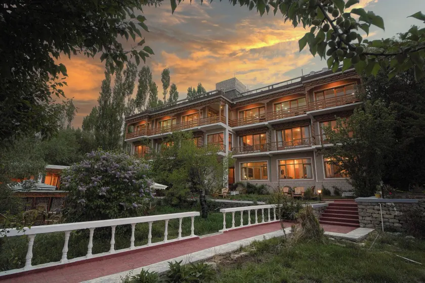 Sangto Villa Resort - Image 1