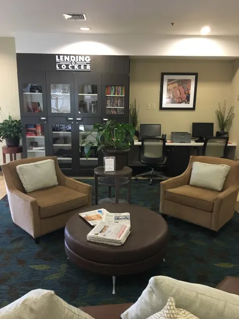 Candlewood Suites Windsor Locks by IHG - Lobby