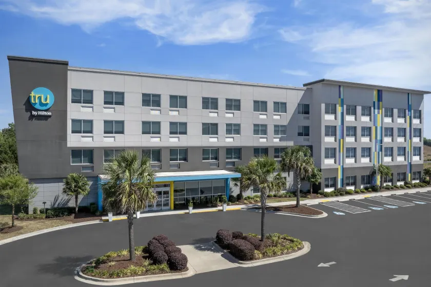 Tru by Hilton Orangeburg - Image 1