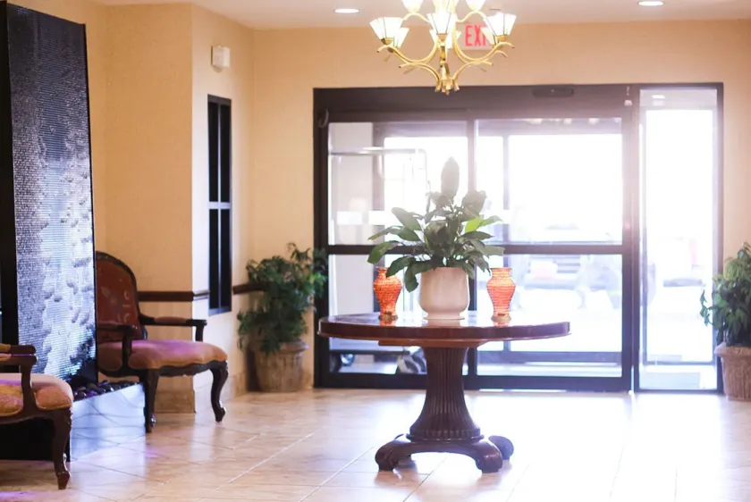 Holiday Inn Express Hotel & Suites Center by IHG - Lobby