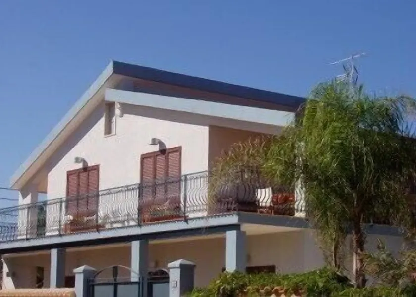 Bed And Breakfast Perla Del Sole - Image 1