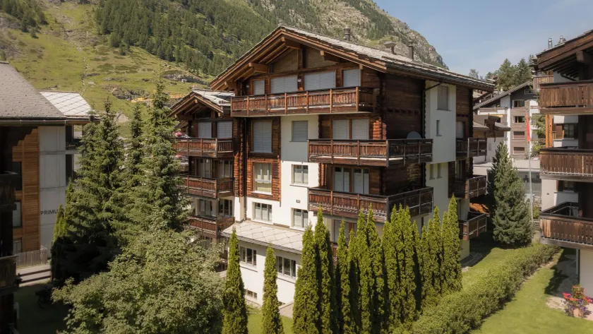 Casa Della Luce Apartments by Zermatt Premium Apartments - Image 1