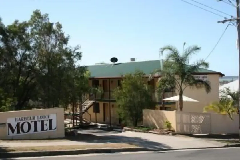 Harbour Lodge Motel - Image 1