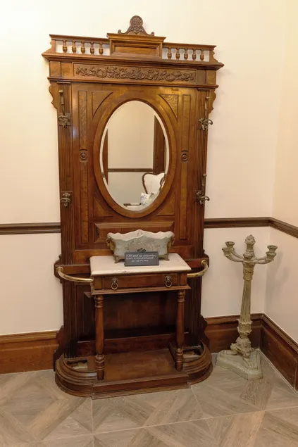 Hines Mansion - Hall