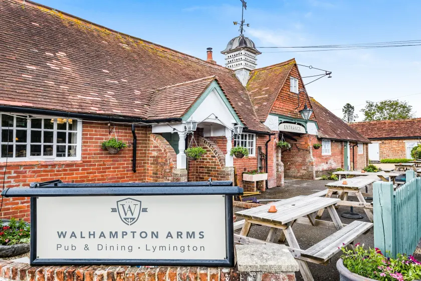 The Walhampton Arms - Image 1