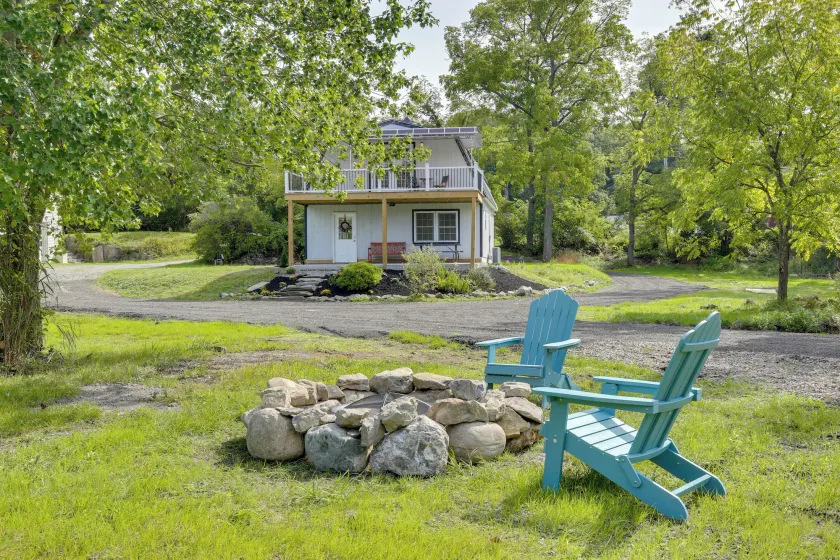 Fire Pit + On-site Pond: Hudson Valley Home! - Image 1