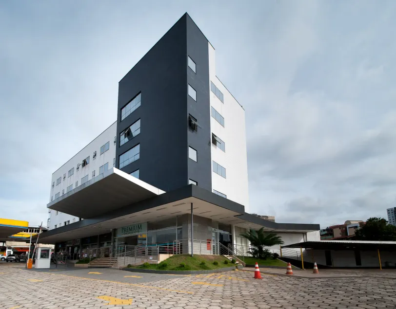Premium Executive Hotel Itabira - Image 1