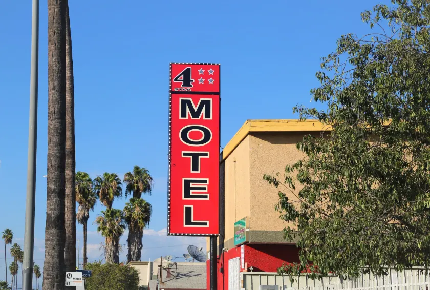 4 Star Motel - Image 1