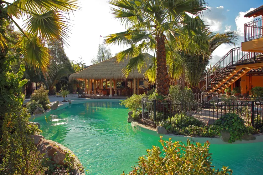 Hotel Santa Cruz Plaza - Image 1