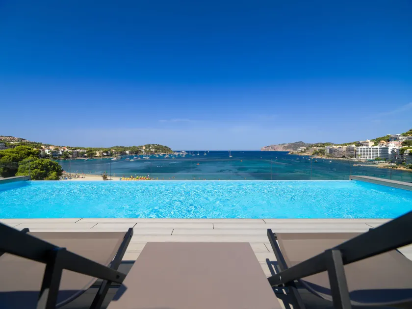H10 Casa del Mar - Image 1