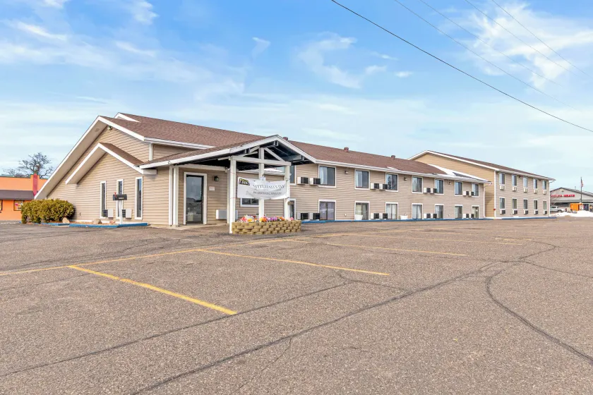 StayInn Little Falls - Image 1
