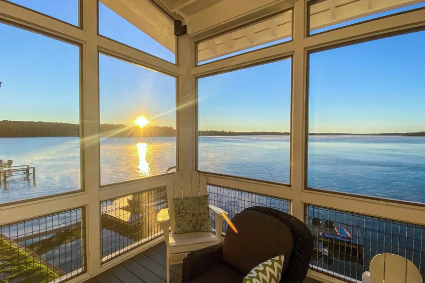 Boat Dock & Stunning Views: Lake Martin Retreat! - Image 1