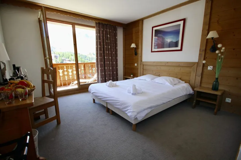 Hotel Vancouver - Image 1