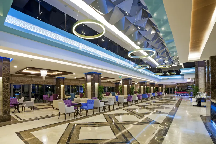 Luna Blanca Resort & Spa - Hall