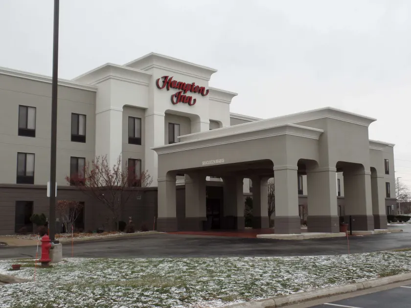 Hampton Inn Bowling Green - Image 1
