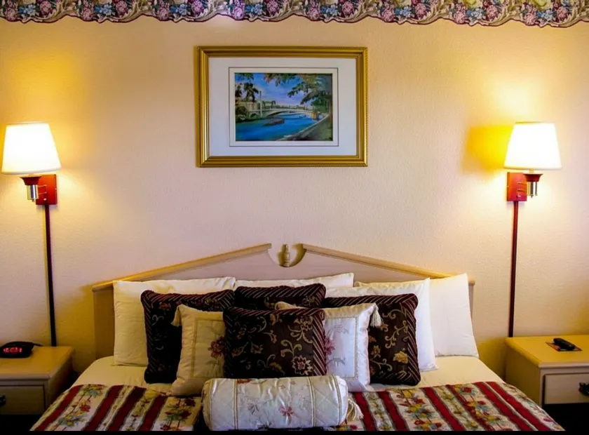 Seminole Inn - Seminole, Texas - Image 1