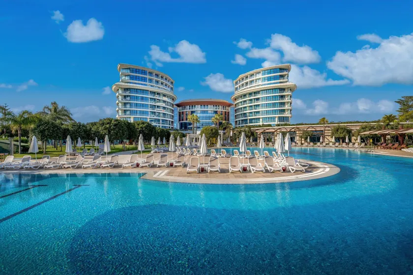 Baia Lara Hotel - Image 1
