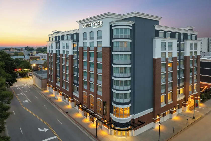 Courtyard by Marriott Athens Downtown - Image 1