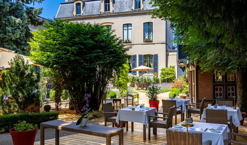 Hostellerie Le Cèdre - Image 1