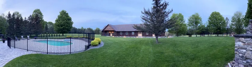 Ashling Acres - Image 1