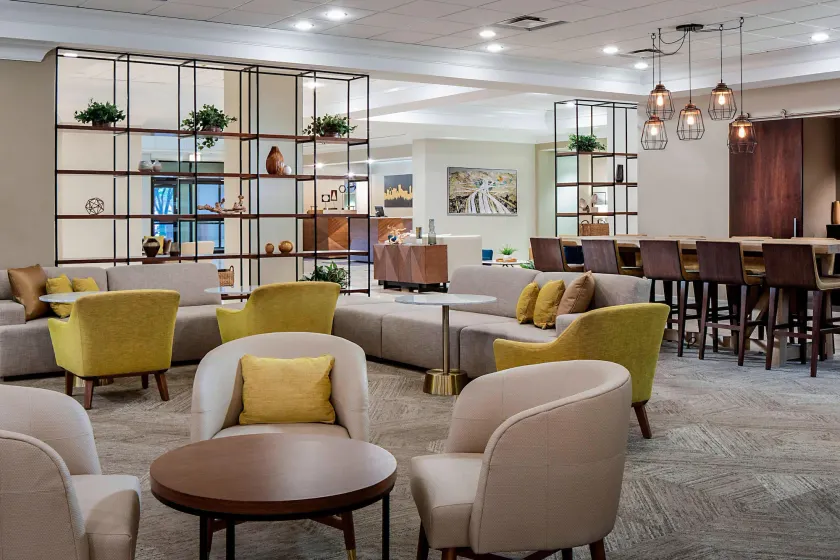 Sheraton Suites Market Center Dallas - Image 1