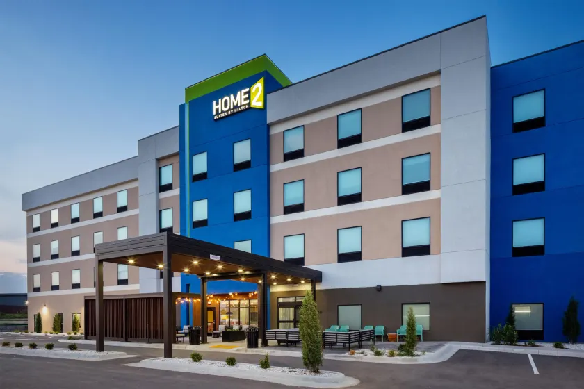 Home2 Suites By Hilton St. Joseph - Image 1