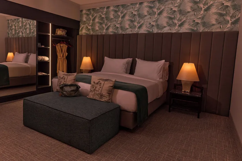 Eventhotel Pyramide - Image 1
