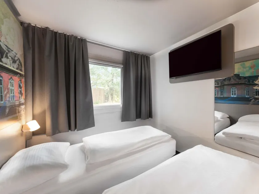 B&B HOTEL Düsseldorf-Hilden - Image 1
