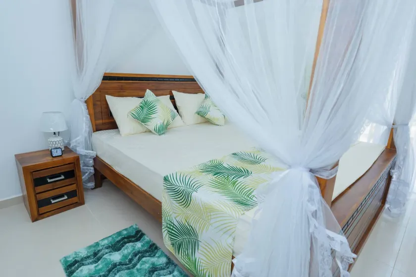 Green Retreat 2BR Hideout - Image 1