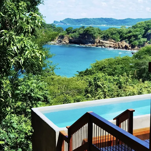Aqua Oceanfront Hotel Resort - Image 1