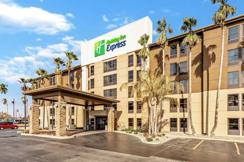 Holiday Inn Express Harlingen by IHG - Image 1