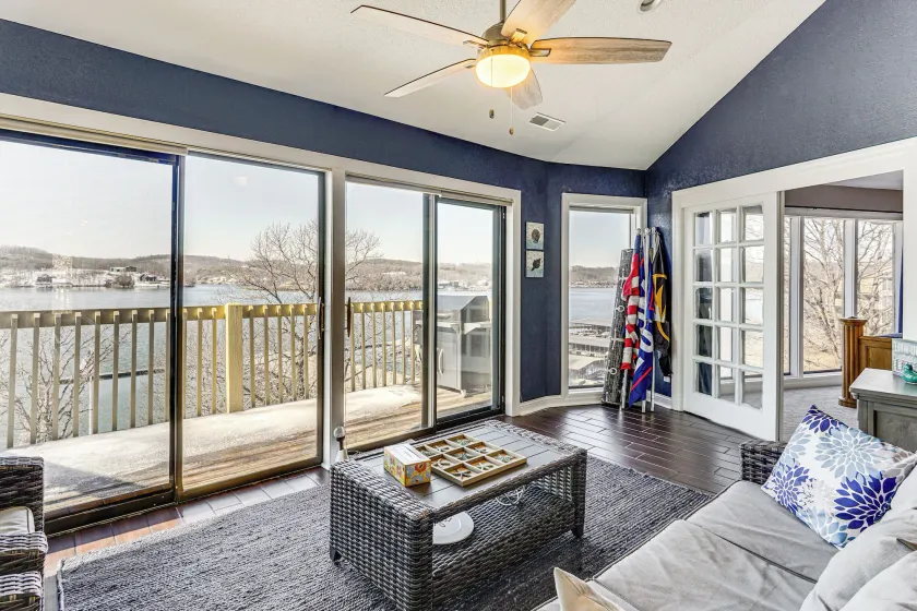 Lakeview Retreat Near Margaritaville - Image 1