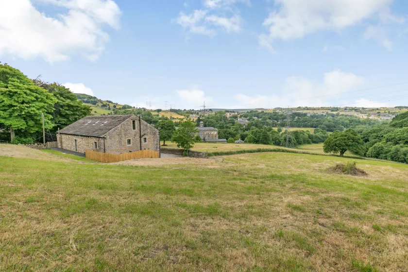 Meadow Barn - Image 1